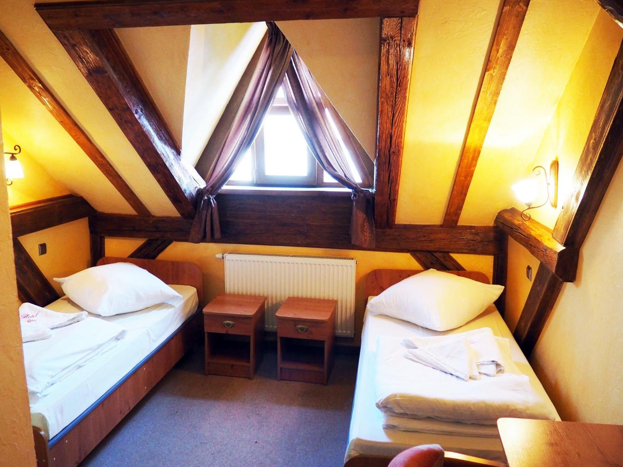 Hotel Jan Zgorzelec Rum bild