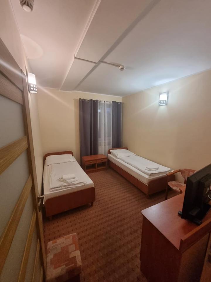 Hotel Jan Zgorzelec Exteriör bild